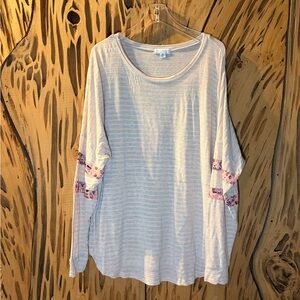 LA Threads Striped Long Sleeve Top with Floral Accents. Size 2X